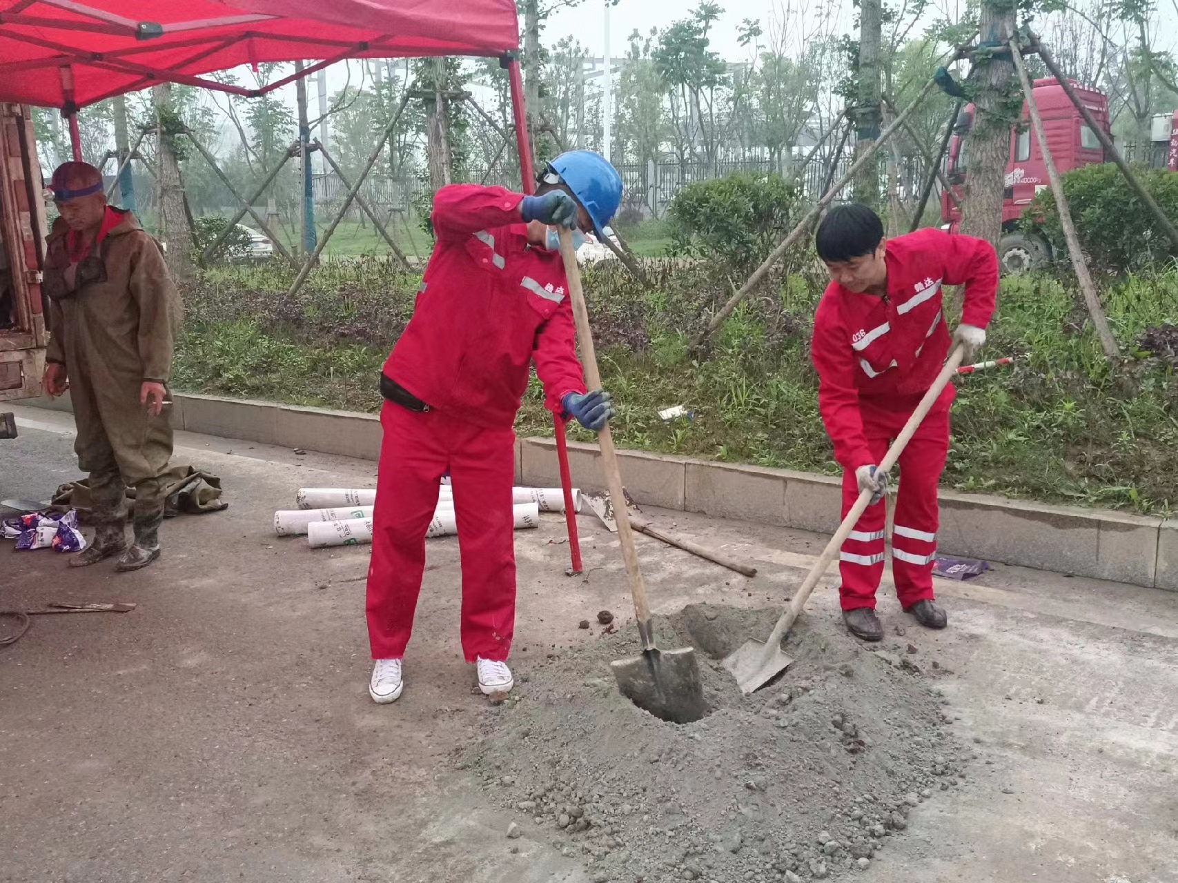 兴仁管道疏通哪家好】及时进行市政管道清淤